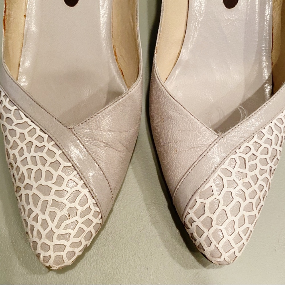 Vintage Donatello Grey Leather Textured Heels - Picture 9 of 9